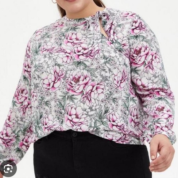torrid Tops - Torrid Romantic Fairycore floral side bow tie neck long sleeve blouse XL